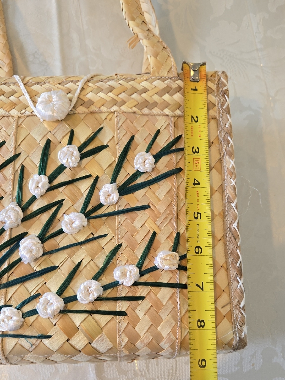 Handwoven Straw Tote Bag with White Rosette Embroidery - Picture 9 of 14